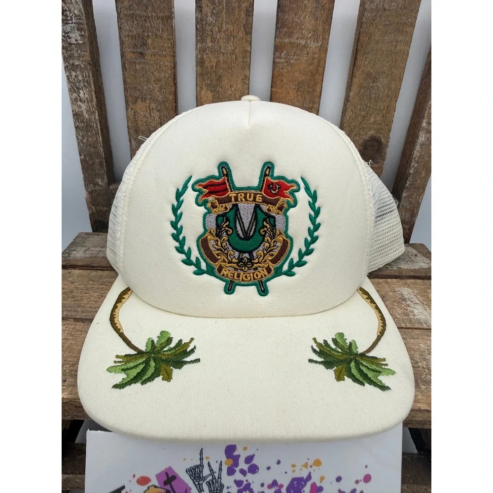 True Religion Cream Trucker Hat Embroidered Crest Palm Tree Snapback Mesh‎ Cap